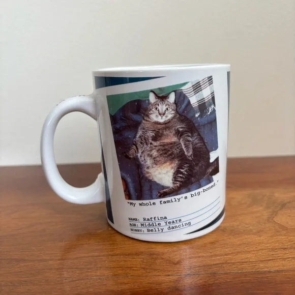 Bad Cat Mug - Picture 2 of 9